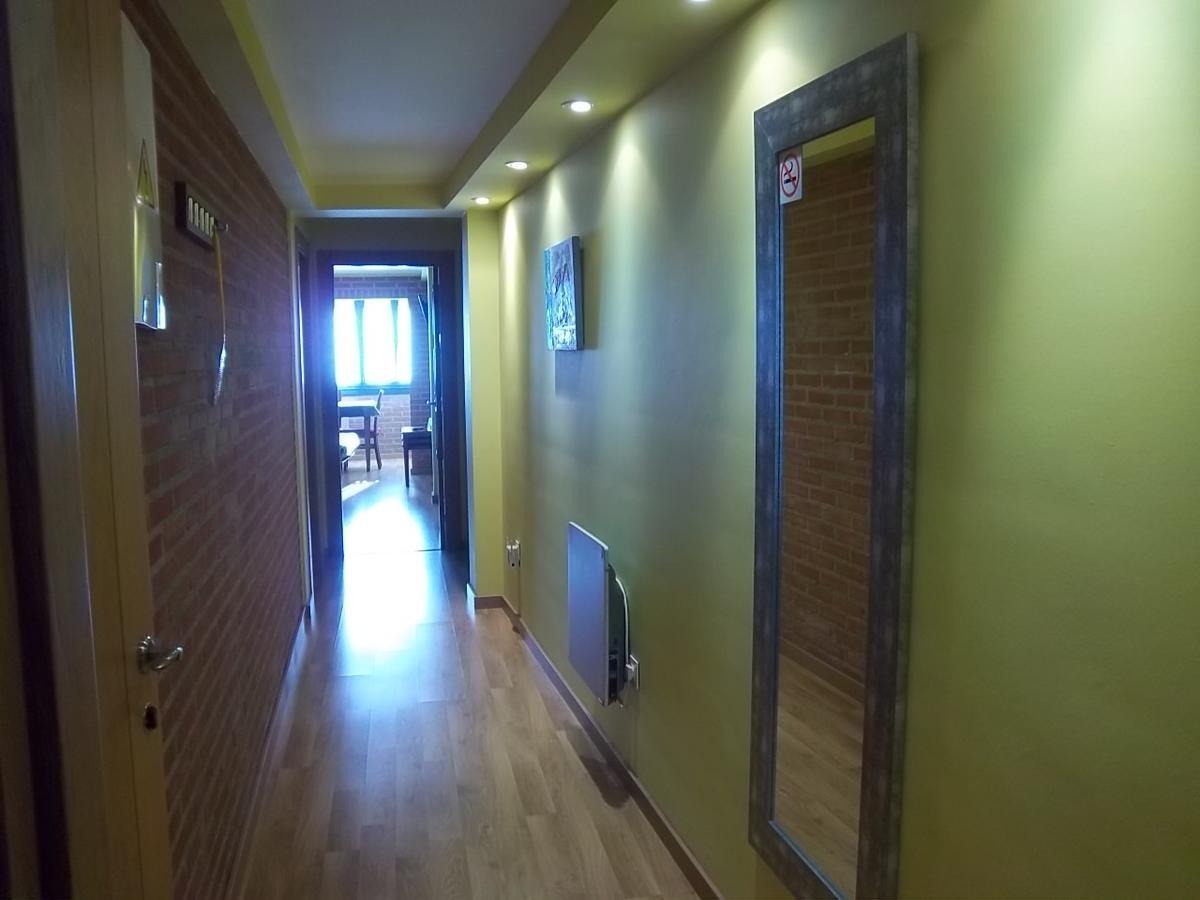 Apartamentos Entrepalacios Avilés Dış mekan fotoğraf