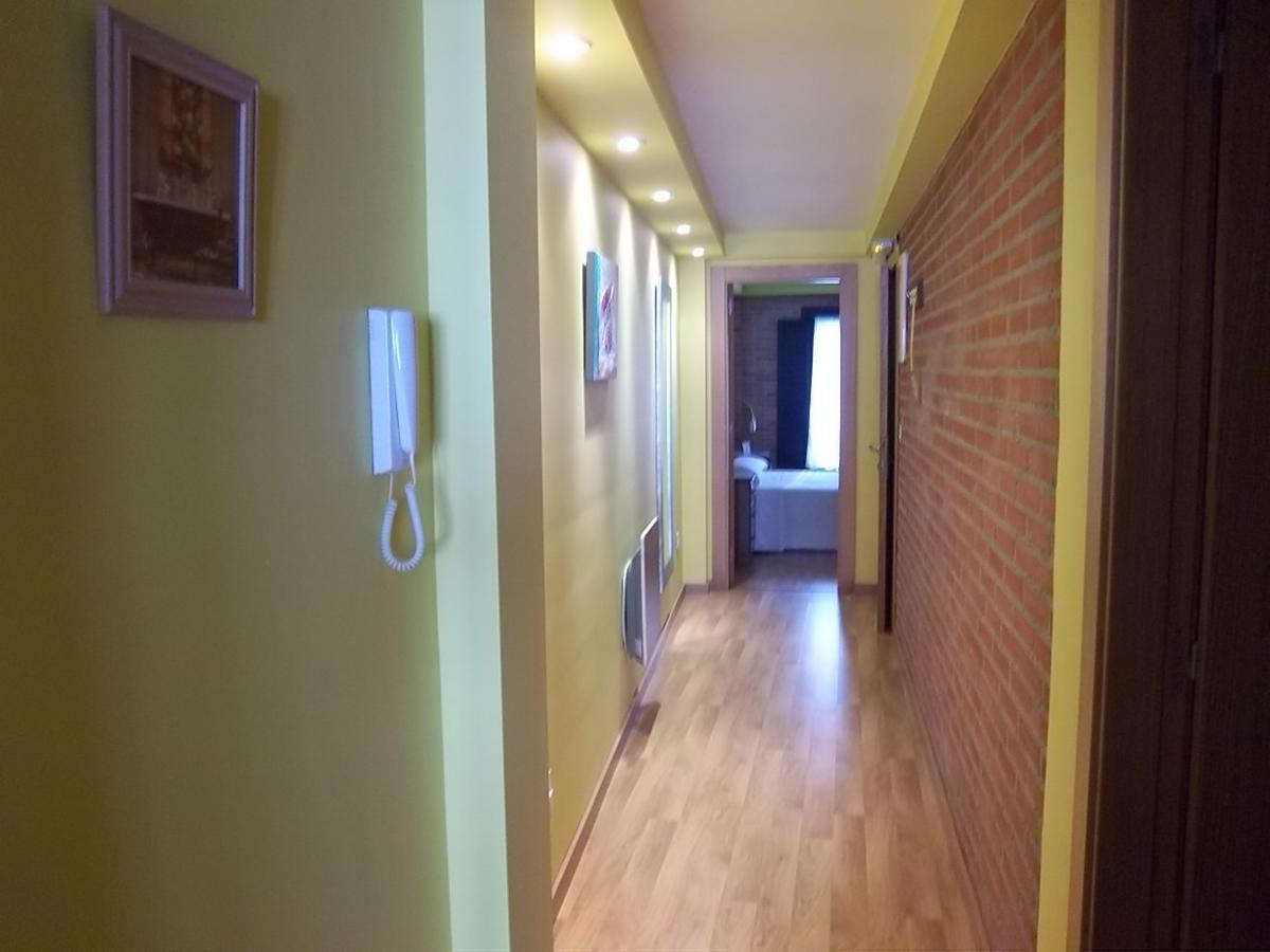 Apartamentos Entrepalacios Avilés Dış mekan fotoğraf